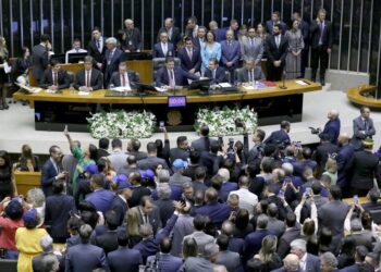 Em mensagem ao Congresso, Lula faz balanço positivo da gestão e destaca cooperação com o Legislativo