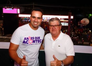 João Azevêdo prestigia Muriçocas do Miramar e destaca ações do Governo em apoio ao Carnaval paraibano