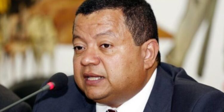 Criador da Ficha Limpa alerta para a “manobra perigosa” da redução da inelegibilidade