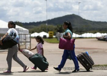 Dados revelam que o Brasil recebeu mais de 190 mil migrantes em 2024