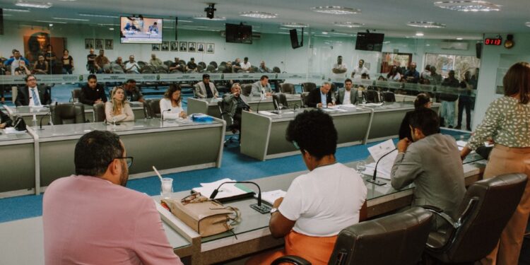 CMCG aprova a manutenção dos Vetos do Poder Executivo com votos da maioria