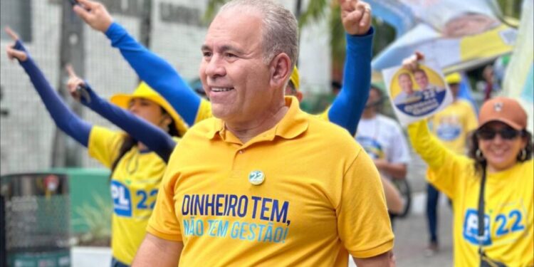 Queiroga deve ser o novo presidente do PL na Paraíba, substituindo Wellington Roberto