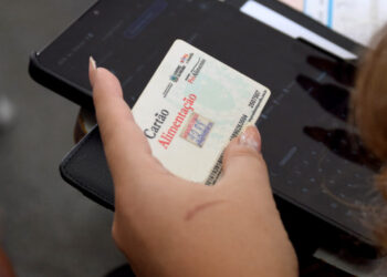 Beneficiários de mais oito municípios podem atualizar Cartão Alimentação nesta semana; saiba quais