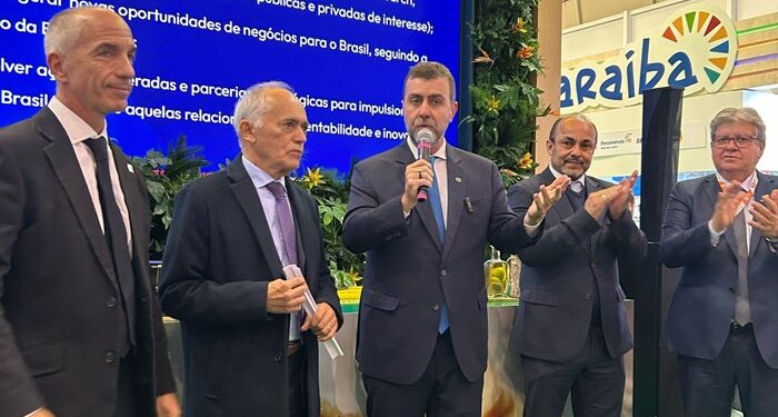 João Azevêdo participa da inauguração do Escritório da Embratur em Lisboa