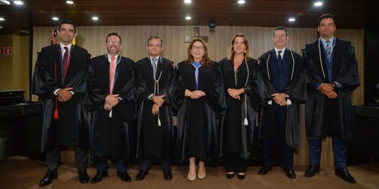 Agamenilde Dias se despede do TRE-PB e Oswaldo Trigueiro assume presidência da Corte