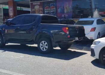 Sem licença sanitária e falta de higiene, supermercados são autuados em Campina