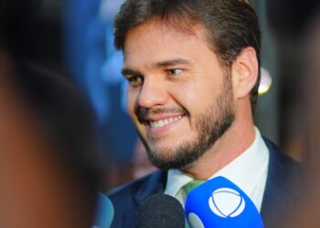 100 DIAS DE GOVERNO: Campina se destaca na geração de empregos e fatores como baixo custo e qualidade de vida