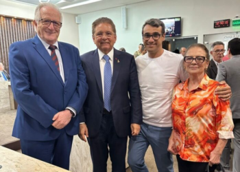 Chió se licencia por 121 dias e abre espaço para ex-prefeito de Campina na ALPB