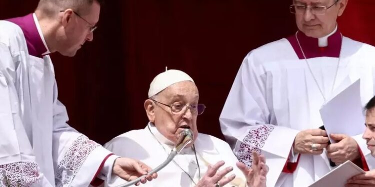 Saiba o que ocorre após a morte do Papa; inicia-se um processo de luto e rituais fúnebres, até a eleição de um novo pontífice