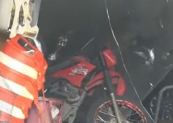 Incêndio atinge almoxarifado de prédio do Governo do Estado em João Pessoa
