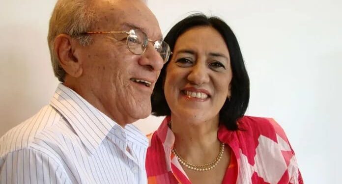 Prefeito de Campina Grande lamenta morte do cantor e compositor Antônio Barros e recorda que ele será eternamente lembrado