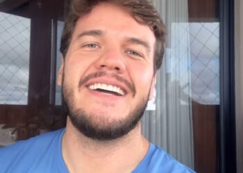 Prefeito de Campina inicia semana anunciando 413 oportunidades de emprego disponíveis na cidade