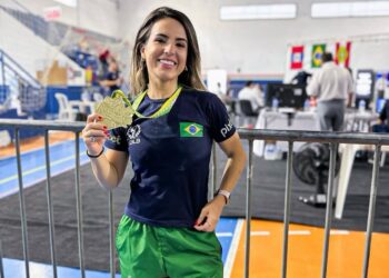 Mayara Rocha disputa o Campeonato Brasileiro de Powerlifting Equipado nesta segunda, em Ribeirão Preto-SP