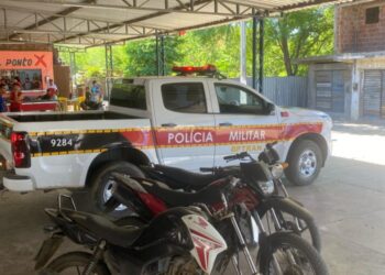 Operação da BPTran recupera 20 veículos roubados e apreende três armas de fogo na região de Queimadas