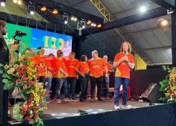 Nos 100 dias de gestão em Alagoinha, Veneziano celebra mais de 5 R$ milhões em investimentos, ao lado do prefeito e lideranças