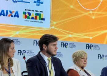 Prefeito de Campina é eleito para compor a nova diretoria da Frente Nacional de Prefeitos