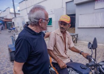 Cícero e Leo visitam Belém/PB acompanhados de ex-prefeitos