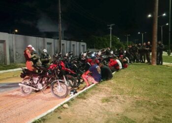 PM frustra ‘rolezinho’ e apreende sete motocicletas em João Pessoa