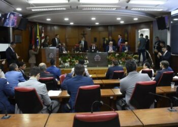 Na CMJP, PL defende implantação de pontos de apoio para mulheres que trabalham como motogirl