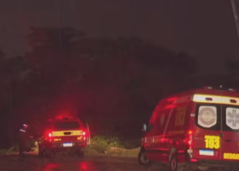 Homem é sugado por galeria pluvial durante tempestade em JP e desaparece