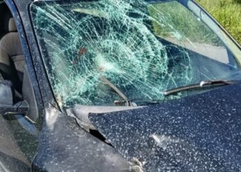 Acidente entre carro e moto deixa motociclista ferido no bairro Tibiri, em Santa Rita