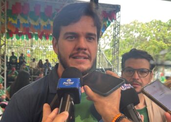 Bruno comemora em Campina o ‘Dia do Agente de Limpeza’, dividindo com os servidores o título de uma das cidades mais limpas do Brasil: “Muito obrigado”