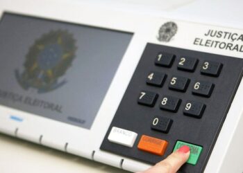 Urna eletrônica celebra nesta terça-feira 29 anos de segurança e inovação no Brasil