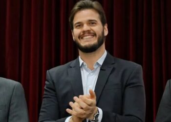 Em Portugal, Bruno destaca como único representante do NE a importância do intercâmbio de experiências em políticas públicas