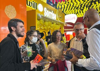 Campanha: Procon-CG distribui mais de 10 mil materiais educativos durante O Maior São João do Mundo 2025