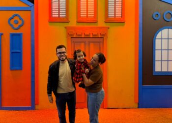 Primeira segunda-feira do Maior São João do Mundo leva famílias ao Parque do Povo com conforto, forró e muita animação