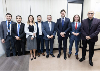 Bruno e Veneziano articulam revitalização da linha férrea de Campina em reunião no Ministério dos Transportes