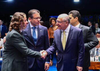 Na abertura do encontro do Brics, Veneziano defende o multilateralismo, em contraponto ao cenário de ações unilaterais dos EUA