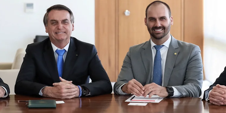 Bolsonaro deve depor nesta quinta à PF sobre atuação de Eduardo nos EUA