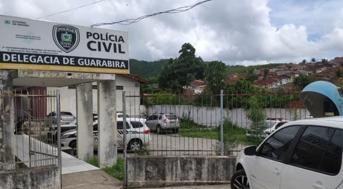 Polícia prende homem após agredir mulher com barra de ferro em praça no Centro de Guarabira