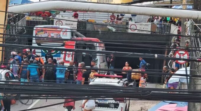 Morre técnico de enfermagem vítima de acidente entre moto e ônibus no Centro da capital