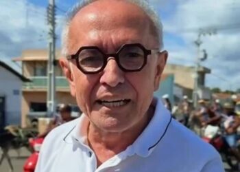 “Cuidado, porque o cavalo derruba o touro”, diz Cícero em resposta a postagem de Romero