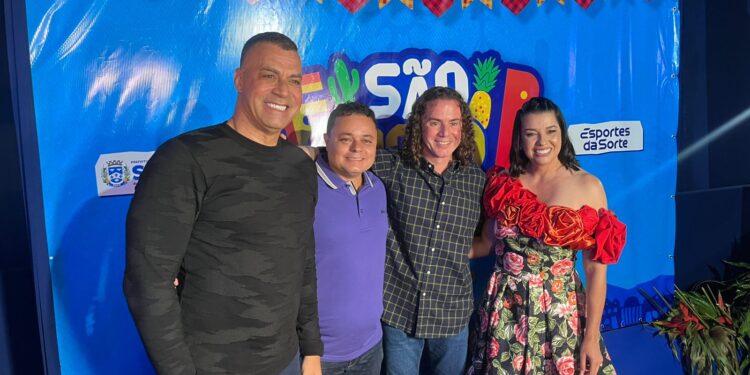 Veneziano participa de festas de São Pedro em Sapé e Itatuba e reafirma compromissos com os prefeitos e a população