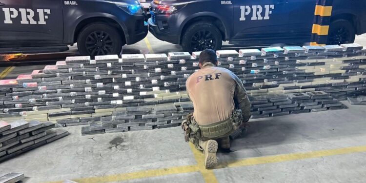 PRF apreende 1,3 tonelada de cocaína em Alhandra na maior operação da história da PB