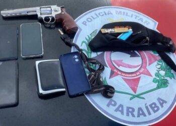 Polícia prende suspeitos que usavam arma falsa em assaltos em Caaporã