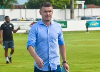 Galo anuncia retorno do técnico William De Mattia no lugar de Marcelo Vilar