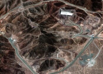 Irã confirma ataque dos EUA a três instalações nucleares