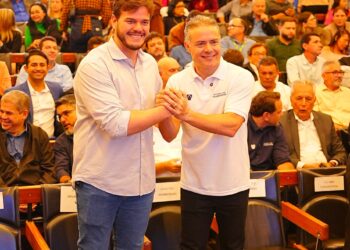 MOMENTO HISTÓRICO – Bruno recebe Ministro dos Transportes e celebra início das obras do VLT: “Um sonho que começa a virar realidade”