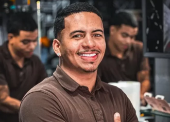 Barbeiro é executado com dez tiros em JP; dois jovens também foram baleados