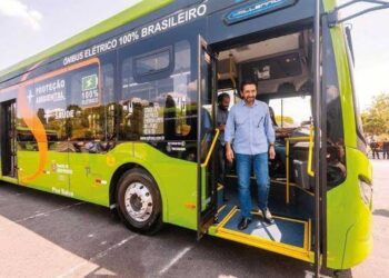 São Paulo lidera o maior programa ambiental do Brasil e possui a maior frota de ônibus elétricos