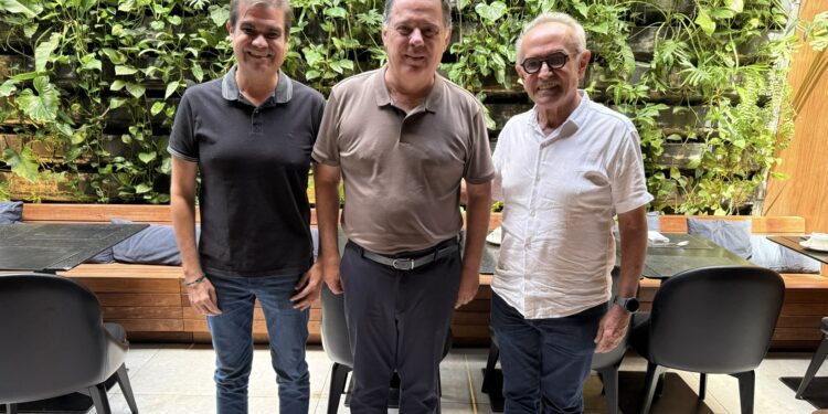 Volta ao ninho? Cícero Lucena recebe convite de retorno ao PSDB para comandar a legenda na Paraíba