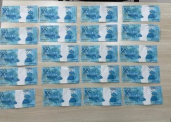 PF realiza duas prisões em flagrante de pessoas após receber encomendas contendo cédulas falsas