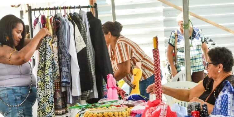 Feira Móvel do Produtor inicia programação de julho no Centro da capital