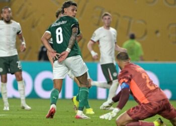 Gol contra castiga time do Palmeiras perde para o Chelsea e é eliminado do Mundial