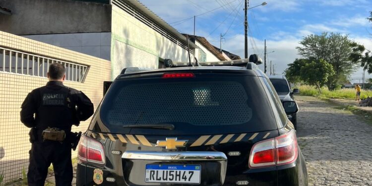 PF deflagra operação contra venda de notas falsas em Campina