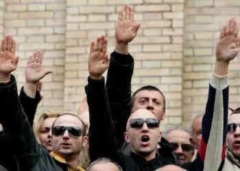 Quem são os fascistas à espreita no armário ?